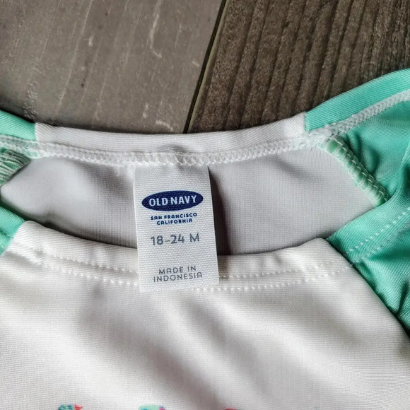 Old Navy Seafoam Green Wave Hello Floral Rash Guard 2 Piece Swimsuit Size 18-24m - Picture 8 of 15